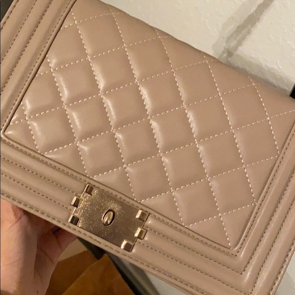 Beige Feminine Shoulder Bag - Picture 3 of 5